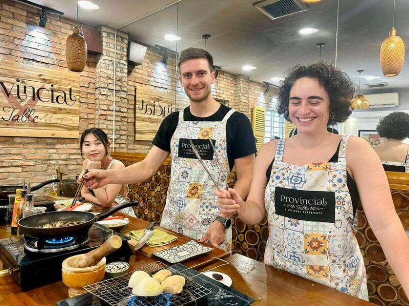 immersive-cooking-class-benthanh-market-tour-by-local-chef