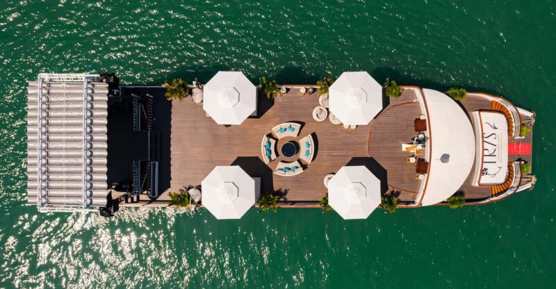 iris-cruise-ha-long-bay-explore-legacy-voyages