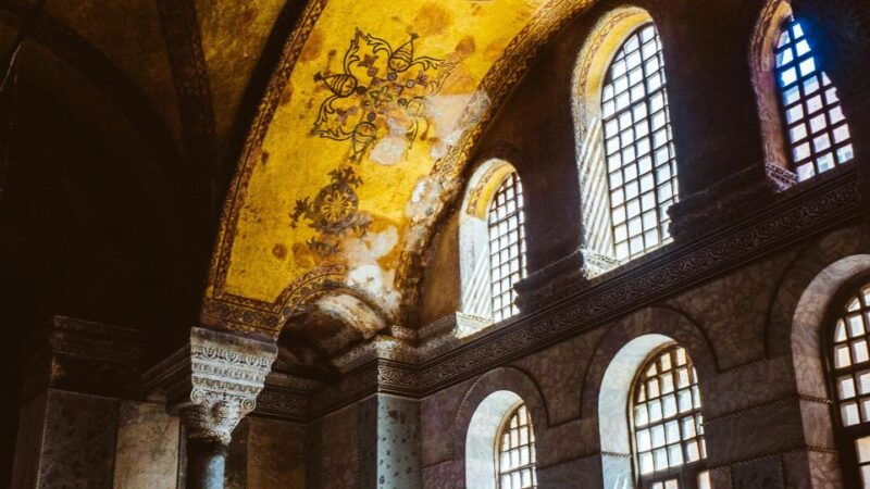 istanbul-hagia-sophia-basilica-cistern-topkapi-palace