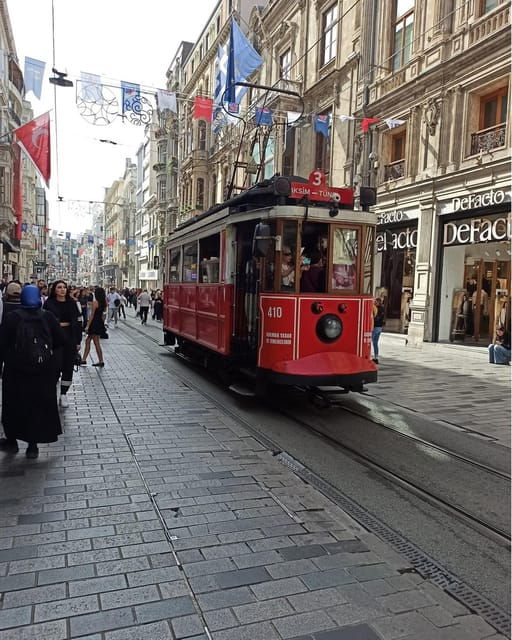 istanbul-hagia-sophia-blue-mosque-and-topkapi-palace-tour