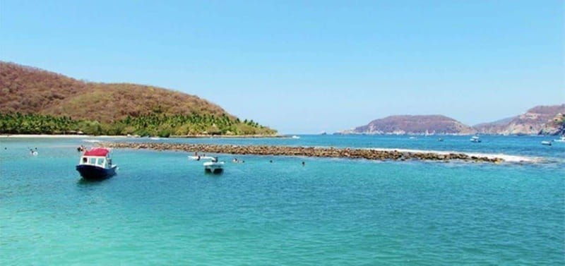 ixtapa-zihuatanejo-las-gatas-beach-tour-with-snorkeling