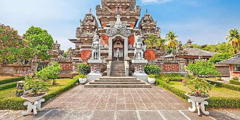 jakarta-beautiful-miniature-glorious-park-of-indonesia