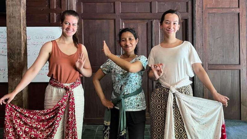 javanese-dance-workshop-with-kraton-palace-dancer