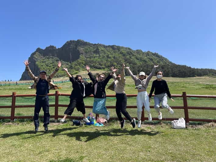 jeju-east-course-unesco-seongsan-ilchulbong-bus-tour