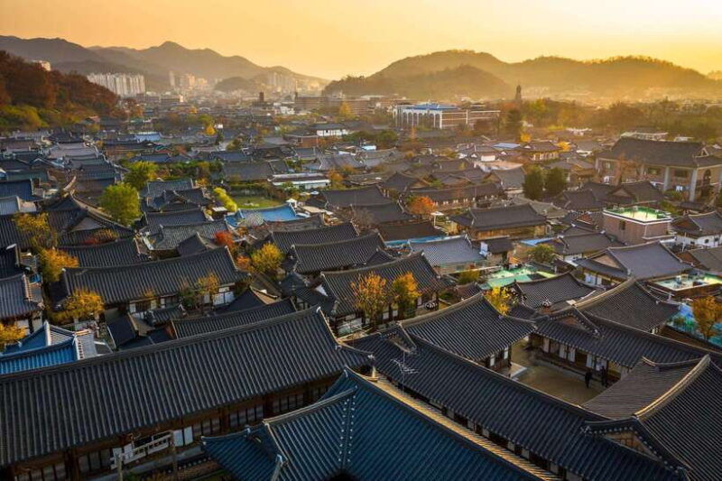 jeonju-hanok-village-and-arboretum-flower-festival