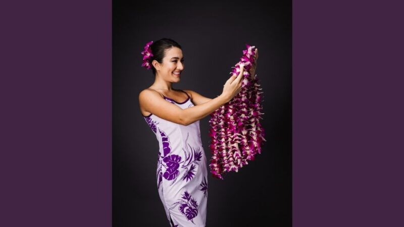 kahului-airport-maui-flower-lei-greeting-upon-arrival