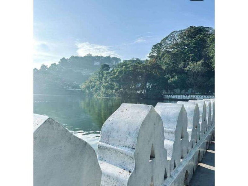 kandy-city-tuk-tuk-day-tours-with-a-local-guide