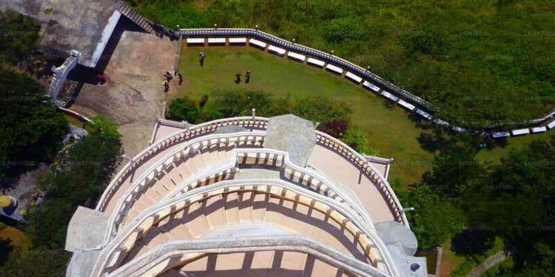 kandy-to-ambuluwawa-tower-day-tour