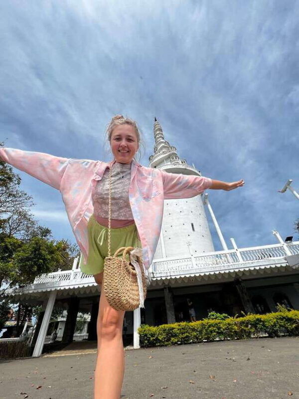 kandy-tuk-tuk-tour-with-ambuluwawa-tower-pinnawala