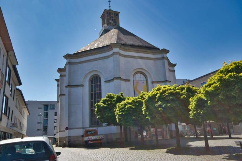 kassel-old-town-audio-rally-by-p-i-sir-peter-morgan