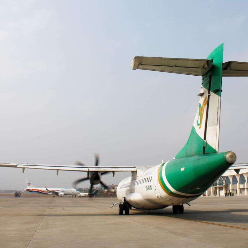 kathmandu-1hour-mount-everest-flight-with-private-transfer