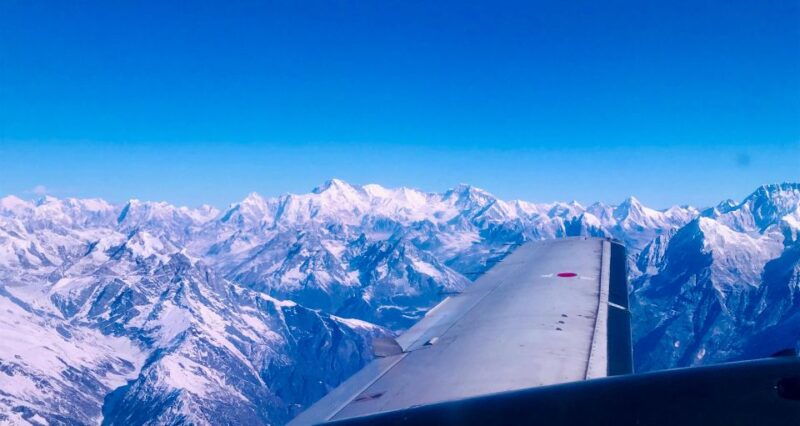 kathmandu-mount-everest-scenic-flight-with-airport-transfer