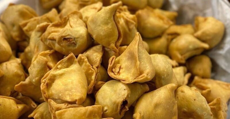 kathmandu-secret-food-crawl-local-market-tour