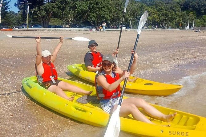 Kayak rental single for 1 hour - Key Points