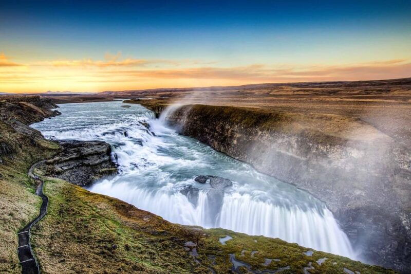 keflavik-golden-circle-private-tour-with-airport-pickup
