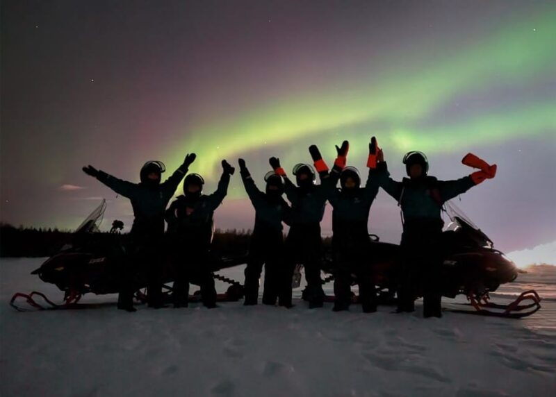 kemi-tornio-night-safari-on-snowmobiles