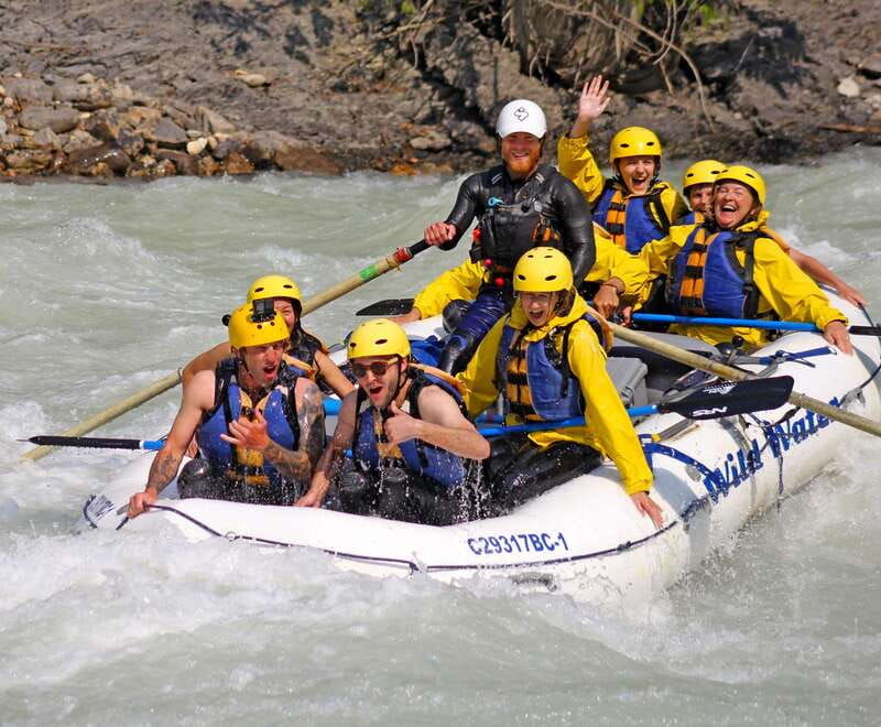 kicking-horse-river-rafting-trip-with-bbq