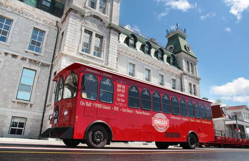 kingston-hop-on-hop-off-trolley-tour