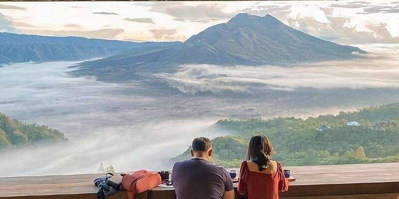 kintamani-aesthetic-cafe-sunrise-experience-with-breakfast