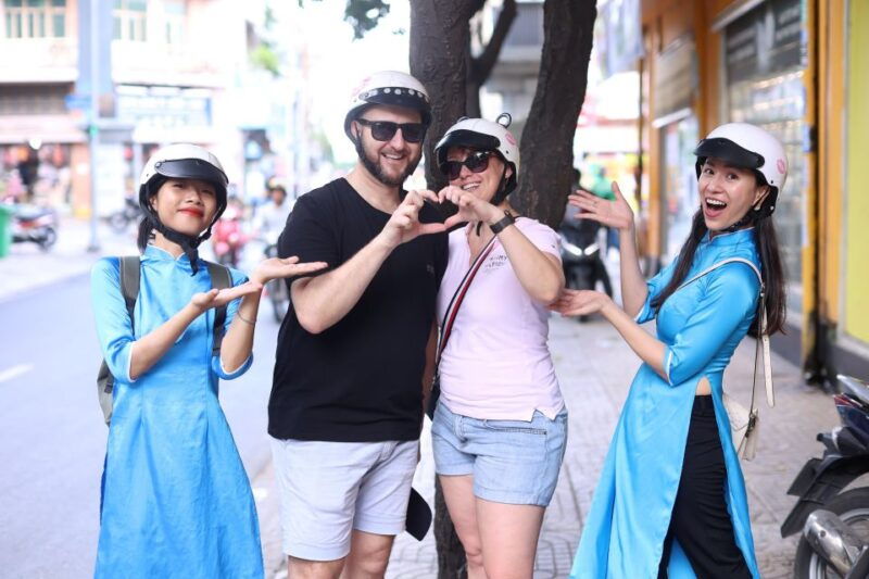 kisstour-saigon-half-day-city-tour-on-motorbike