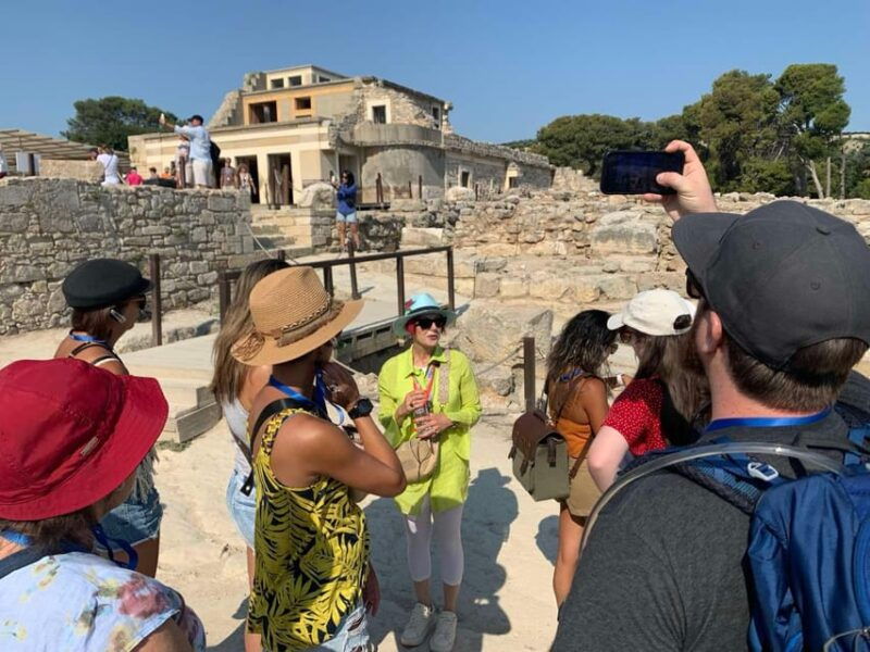 knossos-labyrinth-of-knossos-skip-the-line-walking-tour