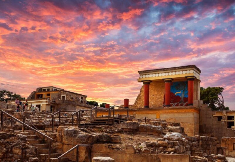 knossos-palace-heraklion-city-tour-from-heraklion