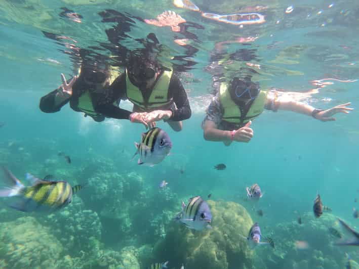 ko-lanta-4-islands-and-emerald-cave-day-tour-by-speedboat