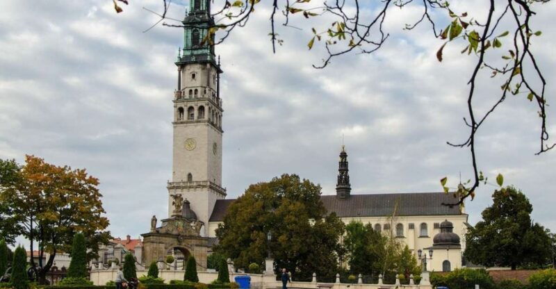 krakow-1-day-private-tour-to-jasna-gora-czestochowa