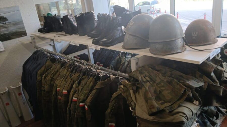 krakow-eco-friendly-multi-tour-guns-fighter-jets-warfare