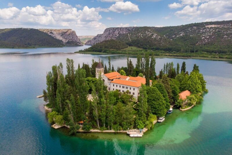 krka-waterfallsprivate-tour-with-wine-tasting-and-desert