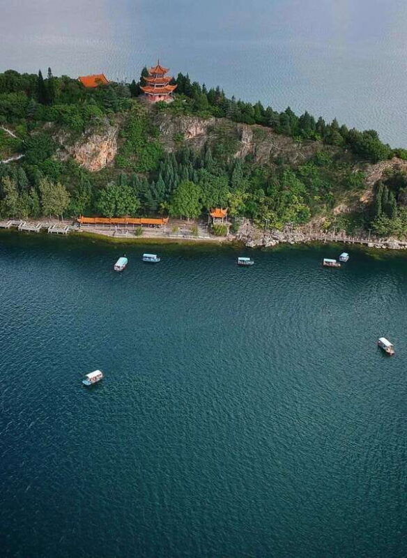 kunming-fuxian-lake-private-tour