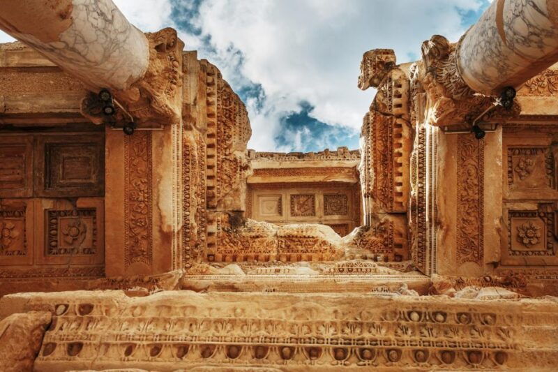 kusadasi-ephesus-house-of-virgin-mary-fully-guided-tour