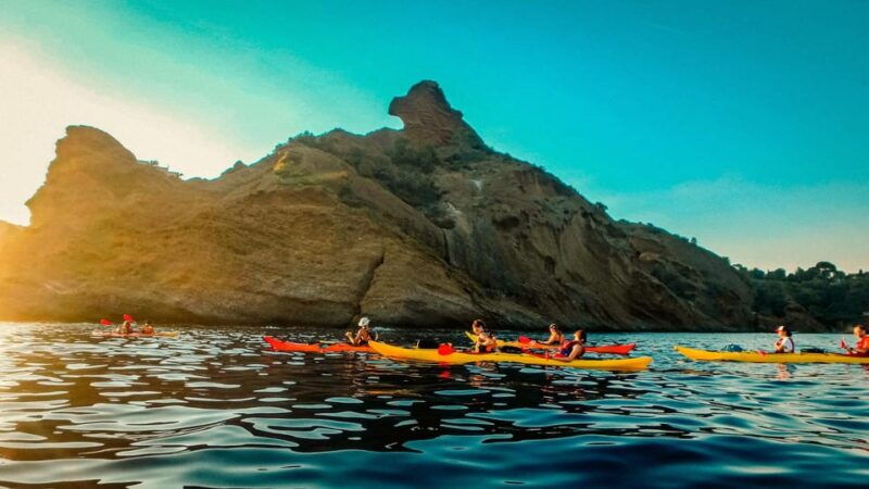 la-ciotat-calanques-national-park-guided-kayak-tour