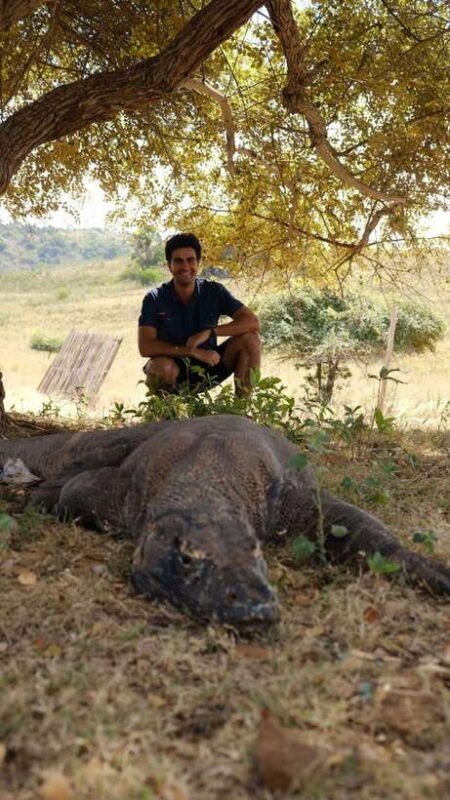 labuan-bajo-komodo-and-pink-beach-2-day-shared-boat-tour