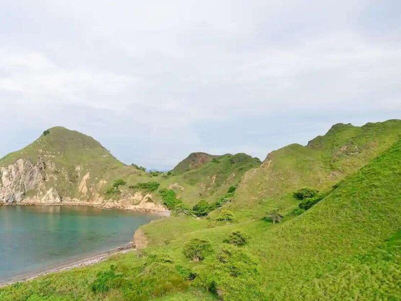 labuan-bajo-sunset-panorama-national-park