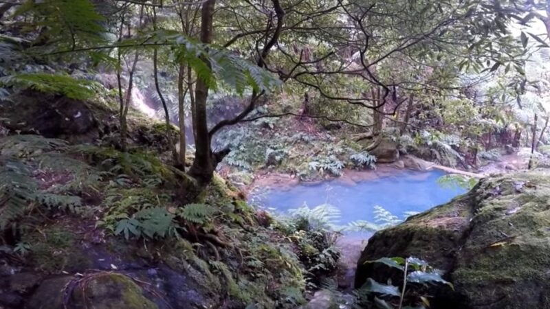 lagoa-do-fogo-guided-volcano-geo-tour-w-hotsprings-bathing-2