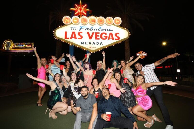 las-vegas-club-crawl-by-party-bus-w-free-drinks