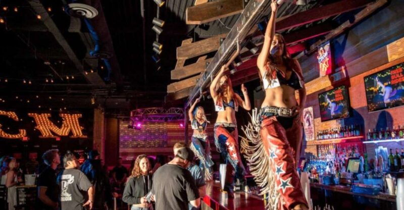 las-vegas-country-bar-crawl-by-party-bus-w-mixed-drinks