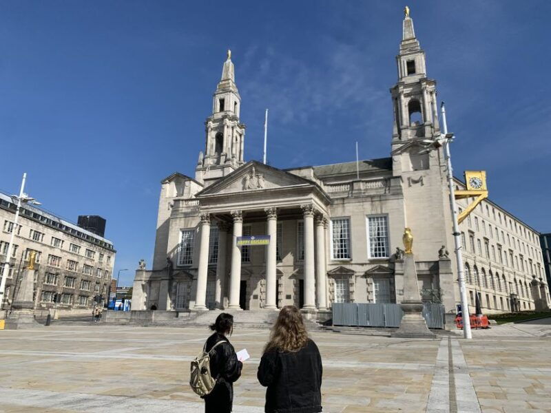 leeds-daily-guided-city-center-walking-tour-1030am