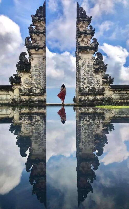 lempuyang-gate-of-heaven-with-bali-karma-journey