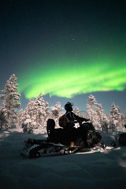 levi-northern-lights-sledge-ride