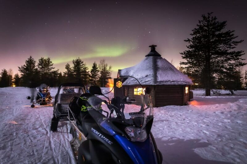 levi-northern-lights-snowmobile-safari-and-campfire-picnic