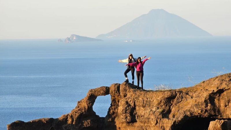 light-hike-with-local-guide