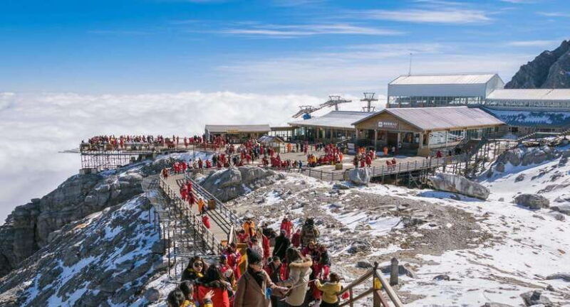 lijiang-tour-to-jade-dragon-snow-mountain-w-cable-car-show