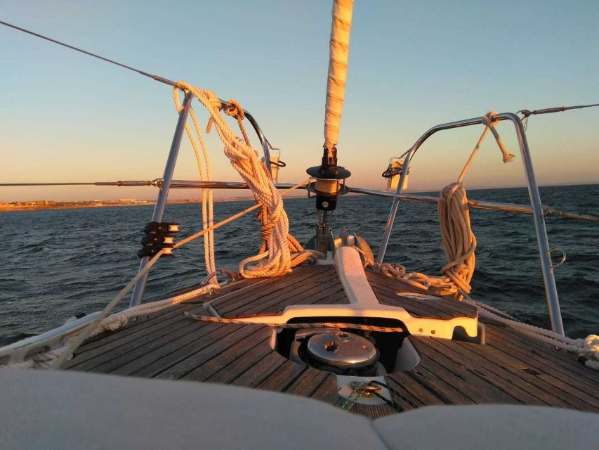 lisbon-tagus-river-sailboat-tour