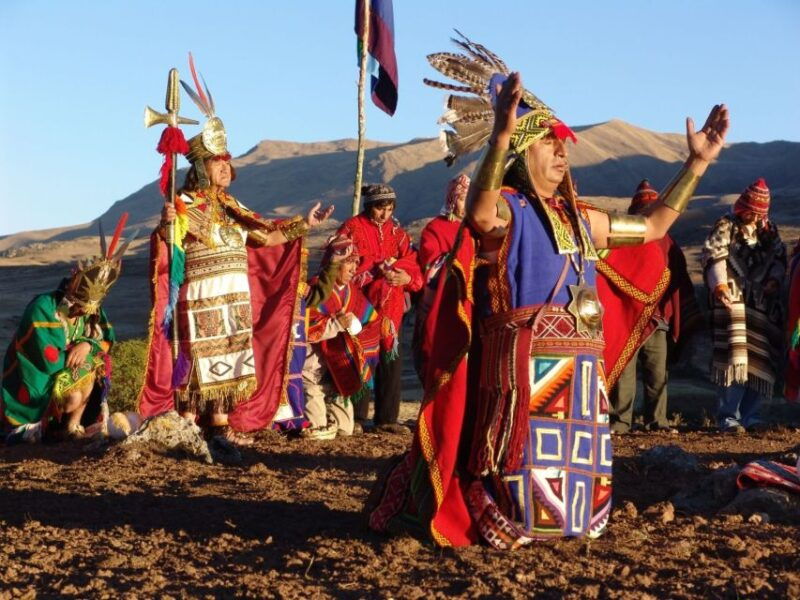 live-a-new-experience-fire-ceremony-at-huayllarcocha-lagoon