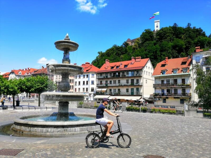 ljubljana-sightseeing-tour-by-e-bikes