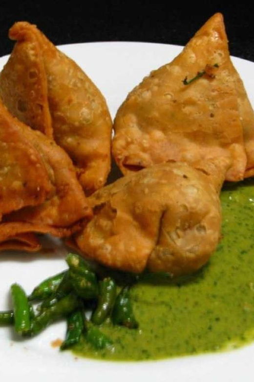 local-food-tour-in-thamel-kathmandu