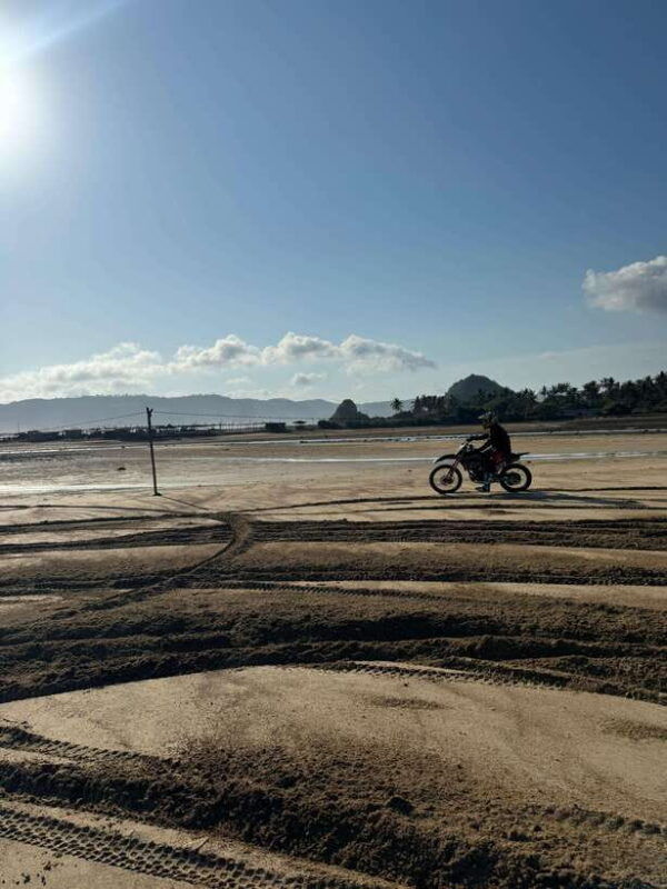lombok-kuta-dirt-bike-adventure-with-stunning-sunrise-views