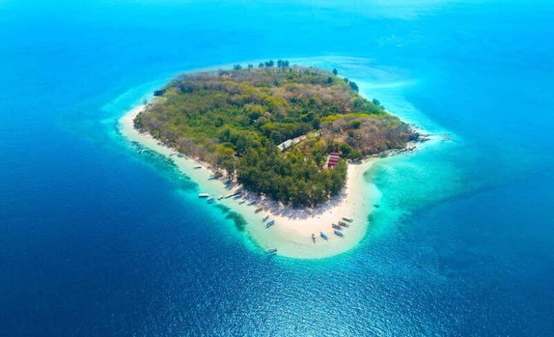 lombok-tour-and-snorkeling-gili-kedis-nanggu-and-sudak